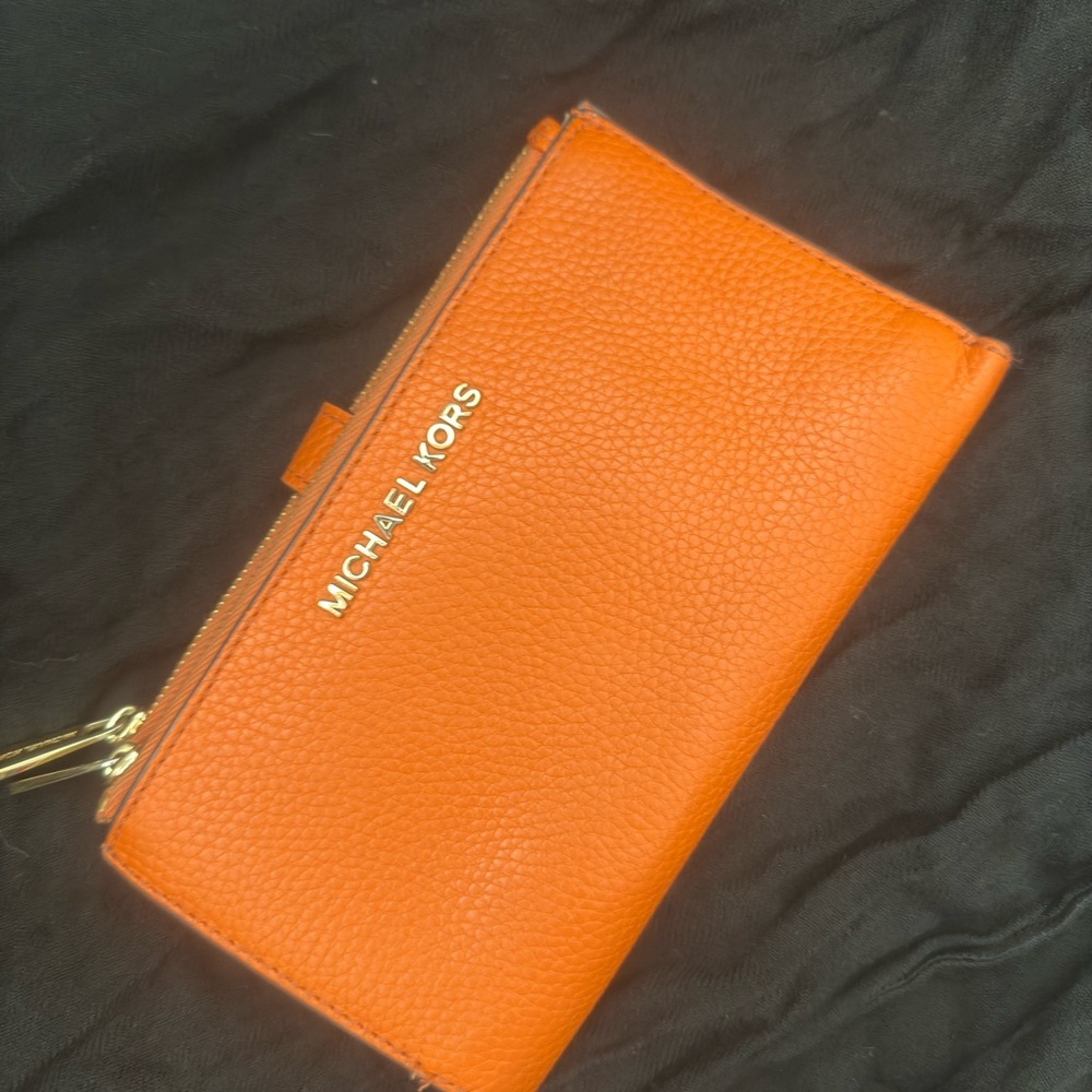 Michael Kors Orange Wallet